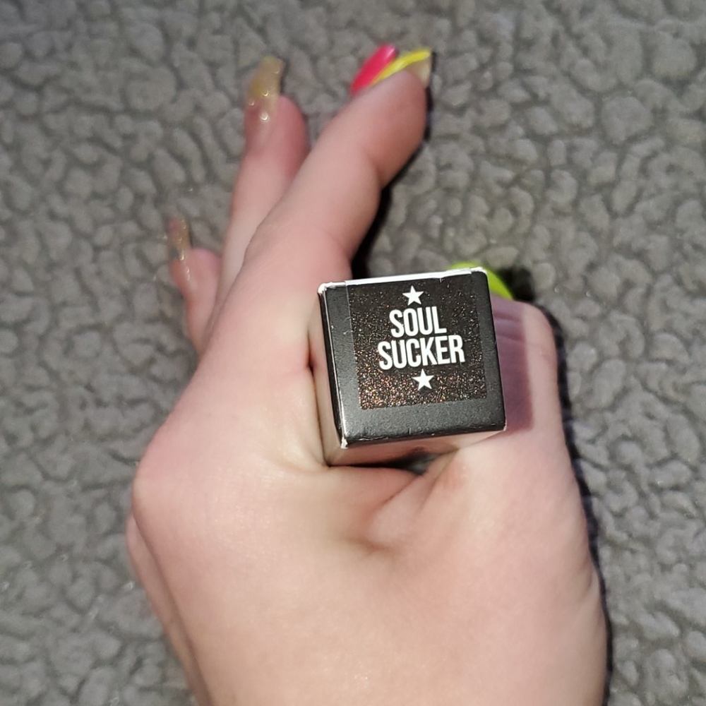 LIMITED EDITION jeffree star VLL Soul Sucker
